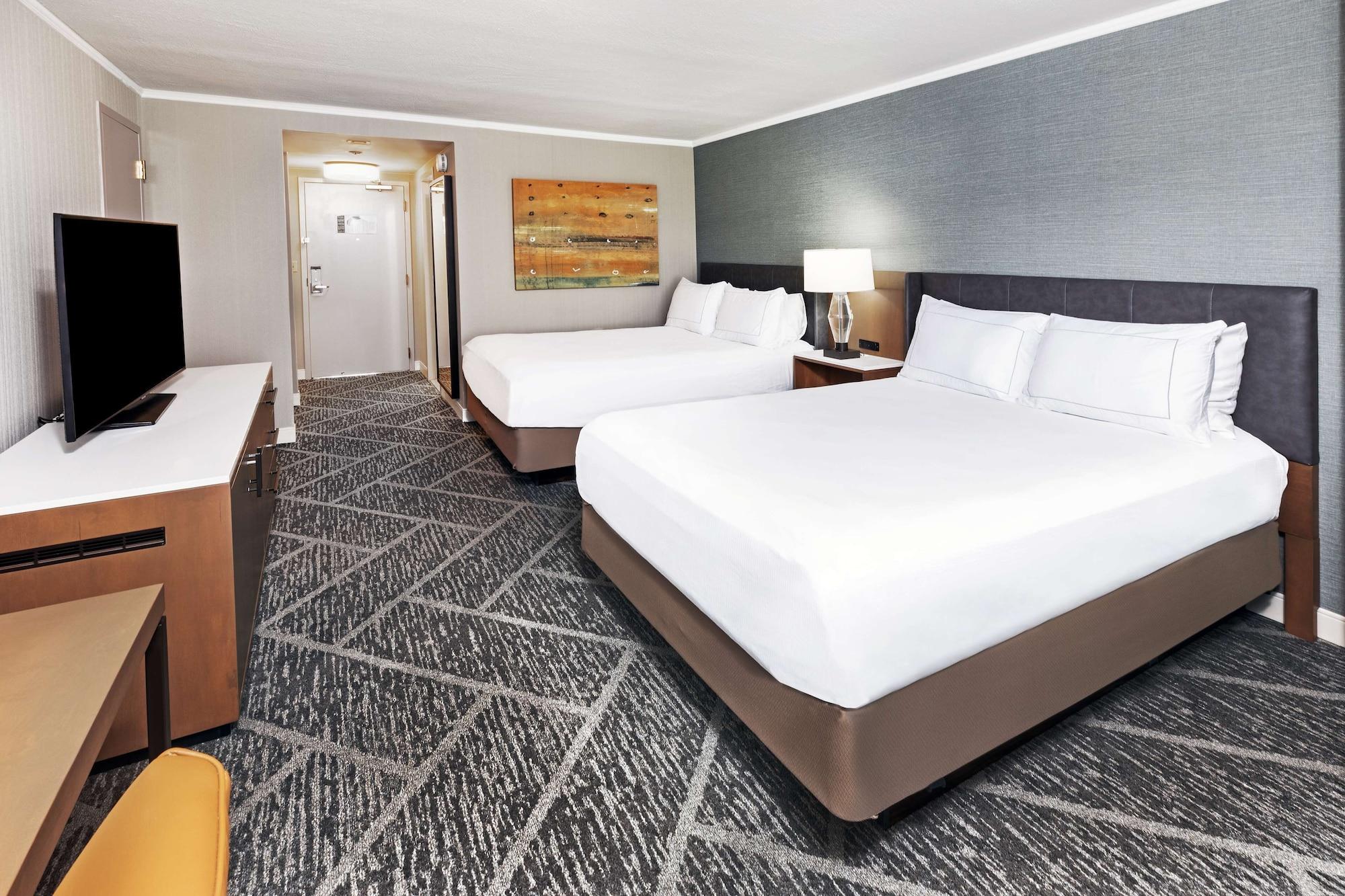 Doubletree By Hilton Tulsa At Warren Place Dış mekan fotoğraf