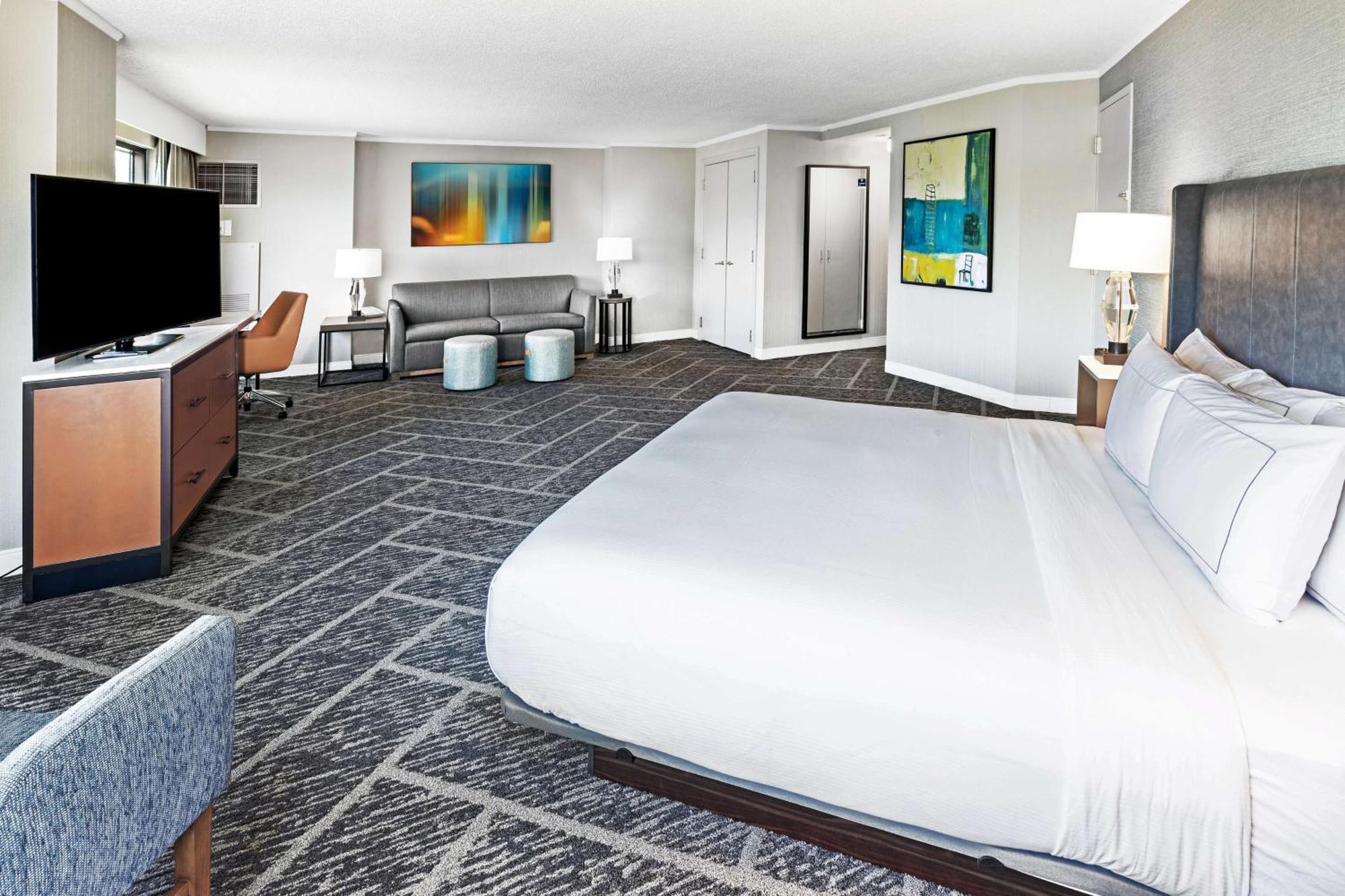 Doubletree By Hilton Tulsa At Warren Place Dış mekan fotoğraf