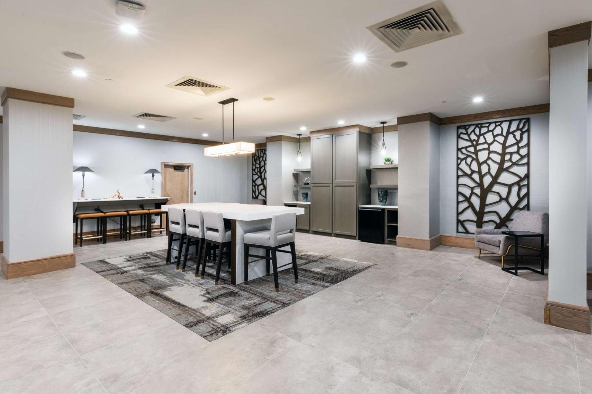 Doubletree By Hilton Tulsa At Warren Place Dış mekan fotoğraf